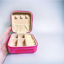 Load image into Gallery viewer, Metallic Travel Jewelry Case