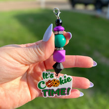 Load image into Gallery viewer, Girl Scout-Zipper Pull