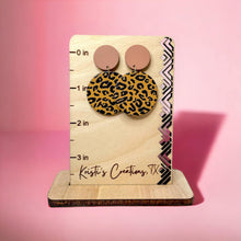 Load image into Gallery viewer, Spot Her Anywhere