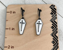 Load image into Gallery viewer, Dead to Me