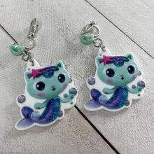 Load image into Gallery viewer, Mercat