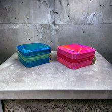 Load image into Gallery viewer, Metallic Travel Jewelry Case