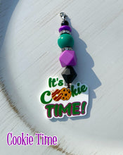 Load image into Gallery viewer, Girl Scout-Zipper Pull