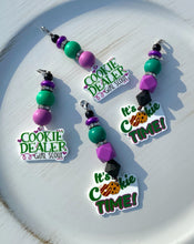 Load image into Gallery viewer, Girl Scout-Zipper Pull