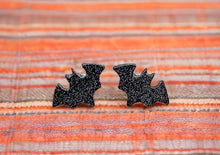 Load image into Gallery viewer, Batty