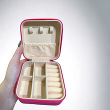 Load image into Gallery viewer, Travel Jewelry Case