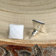 Load image into Gallery viewer, Antique Chic