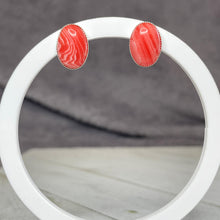 Load image into Gallery viewer, Strawberries & Cream