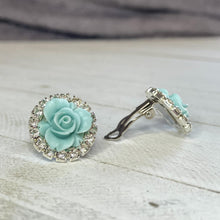 Load image into Gallery viewer, Luxurious