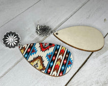 Load image into Gallery viewer, Montana