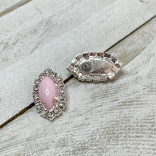 Load image into Gallery viewer, French Kiss