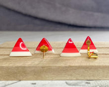 Load image into Gallery viewer, Bermuda Triangle