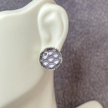 Load image into Gallery viewer, Calm Waves