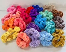 Load image into Gallery viewer, Velvet Scrunchie-Solid