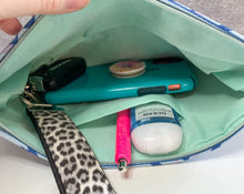 Load image into Gallery viewer, Easy Breezy Wristlet