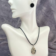 Load image into Gallery viewer, DeVille Necklace