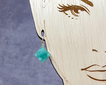 Load image into Gallery viewer, Tiffany