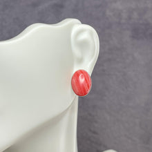 Load image into Gallery viewer, Strawberries & Cream