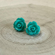 Load image into Gallery viewer, Rosebud