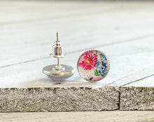 Load image into Gallery viewer, Garden Stroll