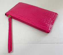 Load image into Gallery viewer, Crocodile Rock Wristlet