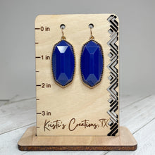 Load image into Gallery viewer, Coraline