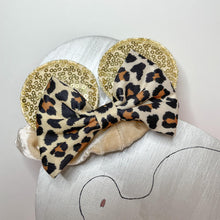Load image into Gallery viewer, Minnie Leopard Scrunchie
