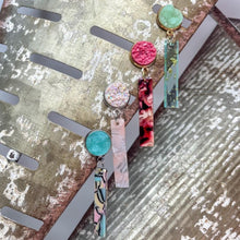 Load image into Gallery viewer, Color My World