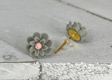 Load image into Gallery viewer, Wildflowers