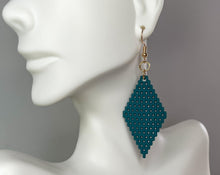 Load image into Gallery viewer, Diamond Eyes