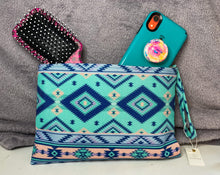 Load image into Gallery viewer, Easy Breezy Wristlet