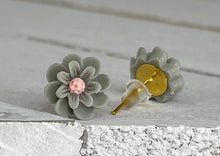 Load image into Gallery viewer, Wildflowers