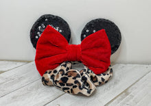 Load image into Gallery viewer, Minnie Leopard Scrunchie