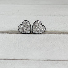 Load image into Gallery viewer, Heart Of Glass