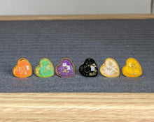 Load image into Gallery viewer, Heart Of Gold