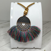 Load image into Gallery viewer, Free To Roam Necklace