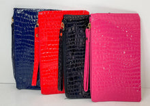 Load image into Gallery viewer, Crocodile Rock Wristlet