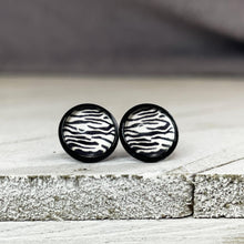 Load image into Gallery viewer, Into The Wild