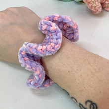 Load image into Gallery viewer, Velvet Scrunchie-Color Twist