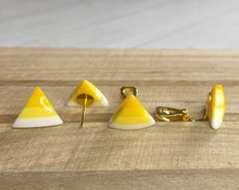 Load image into Gallery viewer, Bermuda Triangle