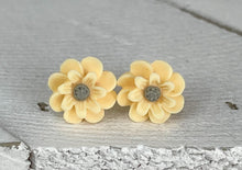 Load image into Gallery viewer, Wildflowers