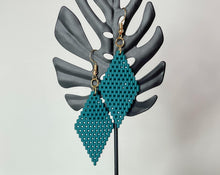 Load image into Gallery viewer, Diamond Eyes