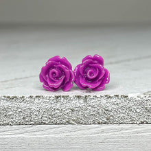 Load image into Gallery viewer, Rosebud