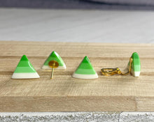 Load image into Gallery viewer, Bermuda Triangle