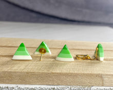 Load image into Gallery viewer, Bermuda Triangle