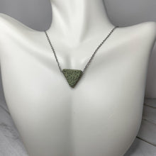 Load image into Gallery viewer, Little Rock Diffuser Necklace