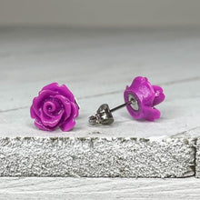 Load image into Gallery viewer, Rosebud