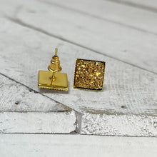 Load image into Gallery viewer, Gold Digger