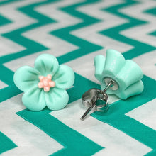 Load image into Gallery viewer, Mint Hibiscus