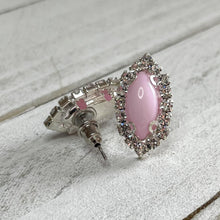 Load image into Gallery viewer, French Kiss